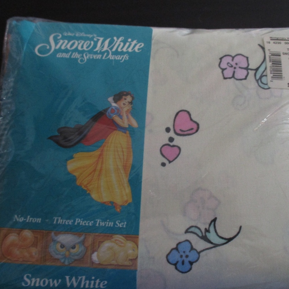 Vtg SnowWhite&7 Dwarfs 3pc Twin Sheet Set(2 Avail) - Picture 2 of 7